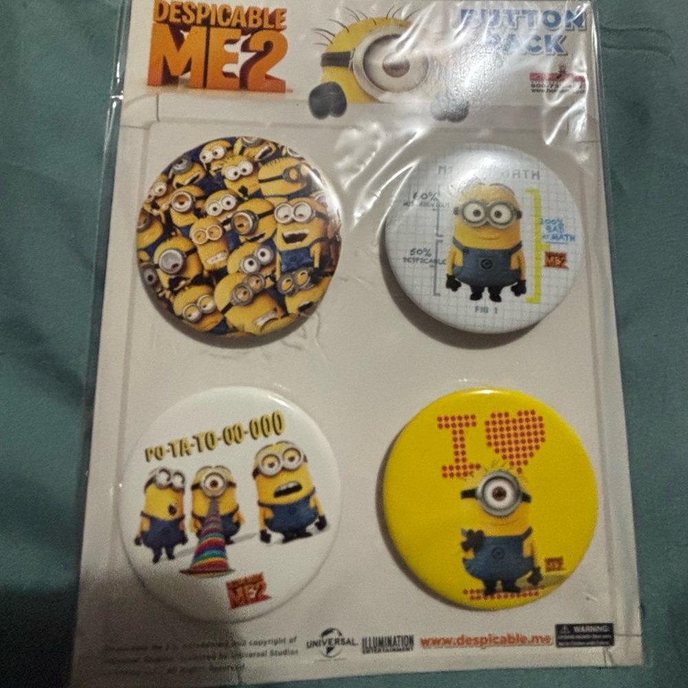 Despicable Me 2 Cup with Straw & Button Pack - From Universal Studios Orlando